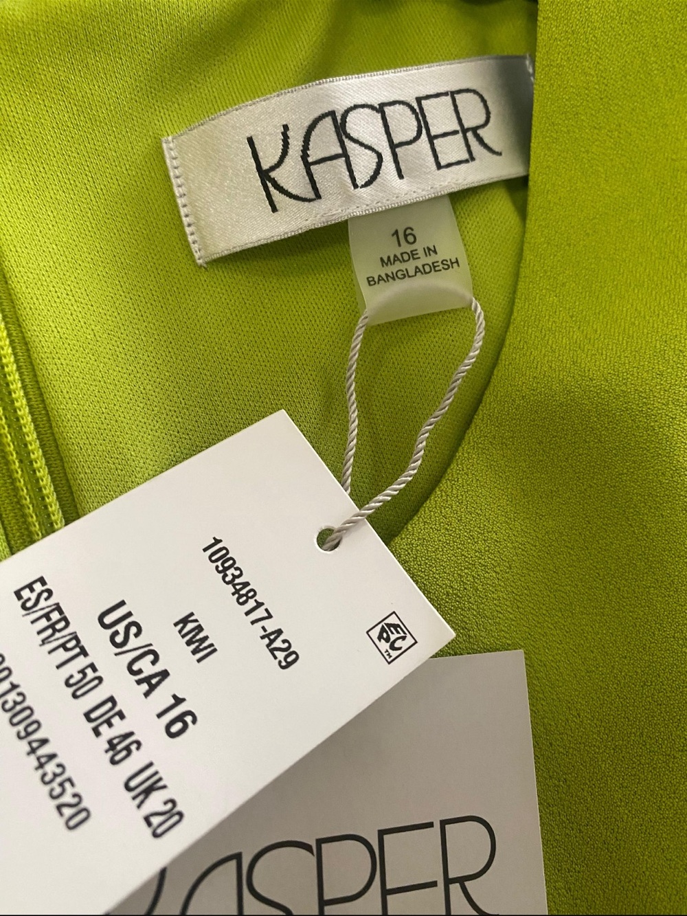 Kaspar Sleeveless Shift Dress in Lime Green - Picture 2 of 4
